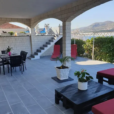 Sandrina Apartment Donji Okrug (Ciovo)